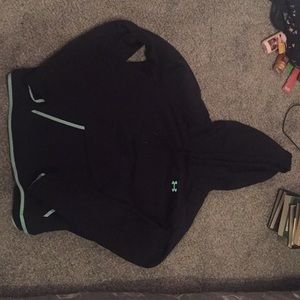 Black under armour hoodie